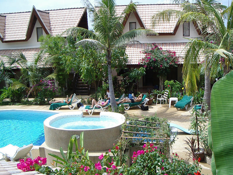 Emerald Garden Resort  2