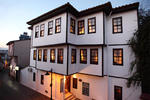 Photos of White Garden Pansion