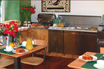 Hotel Le Grillon - Image 3