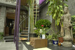 Kelly's Courtyard - Image 8