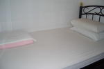 Maple Leaf Guesthouse - Image 5