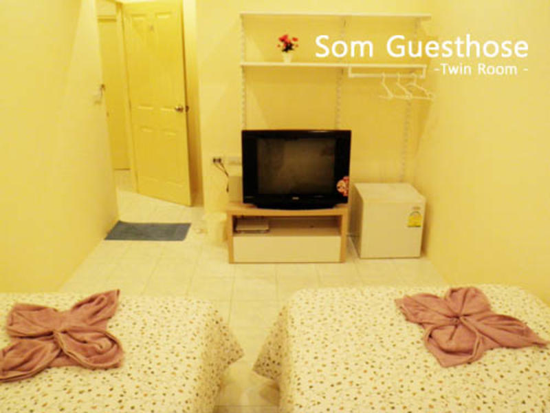 Som Guesthouse  3