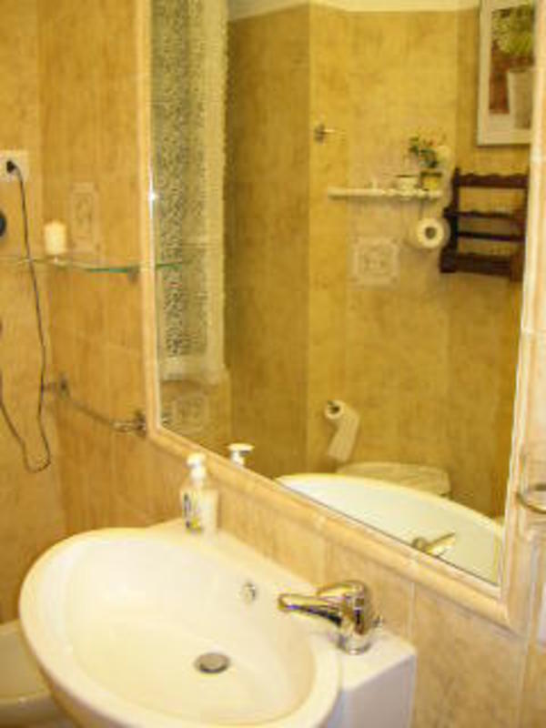 Trionfal 3 - Furnished Apartment: Image # 2