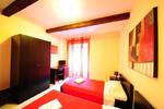 Mosaic Hostel - Image 3