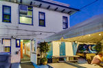 San Diego's Ocean Beach International Hostel - Image 3