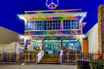 San Diego's Ocean Beach International Hostel - Image 5