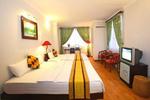 Mikes Hotel - Image 2