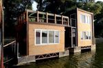 ArkaBarka Floating Hostel - Image 4
