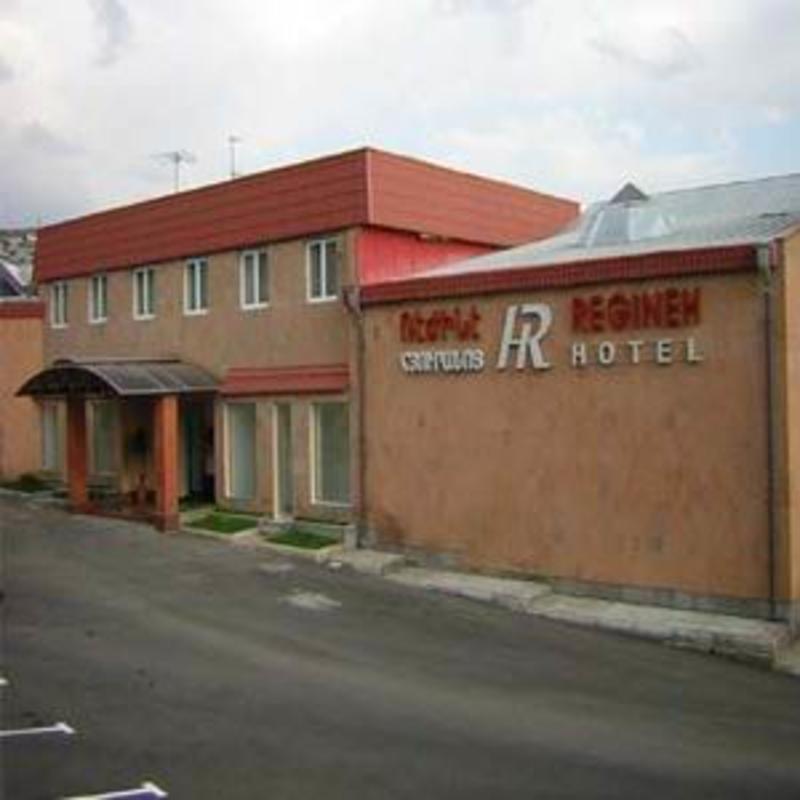 Regineh Hotel  2