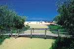 Frasers On Rainbow Beach - Image 9