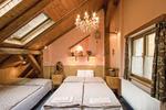 Alice Apartment House