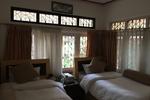 Shangri-la Hotel - Image 2