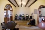 The Cranky Croc Hostel - Image 5
