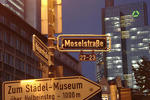 Five Elements Hostel Frankfurt - Image 3