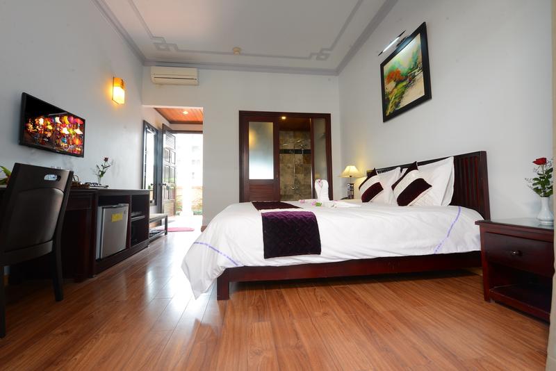 Phuong Nam Hotel & Villa  3
