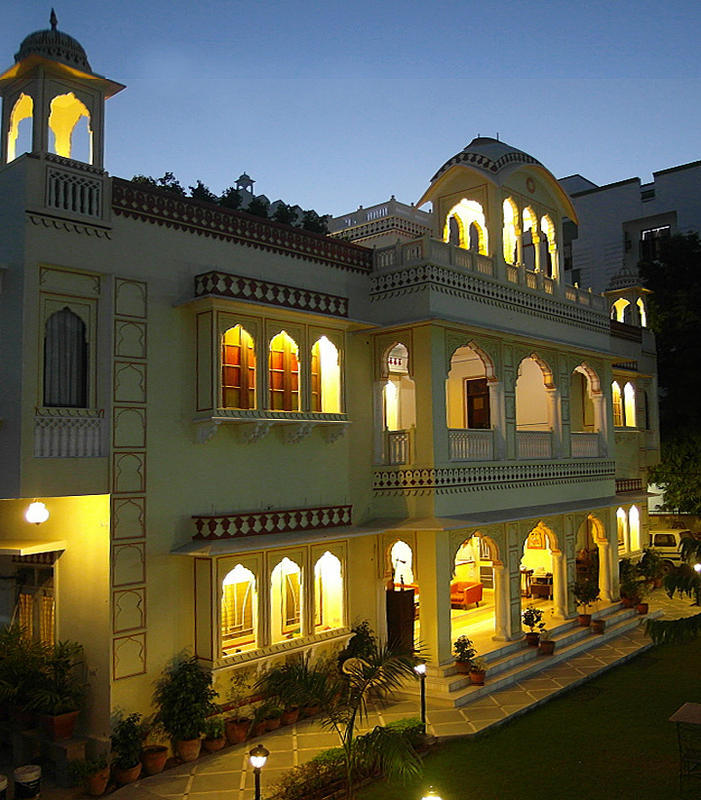 Krishna Palace  0