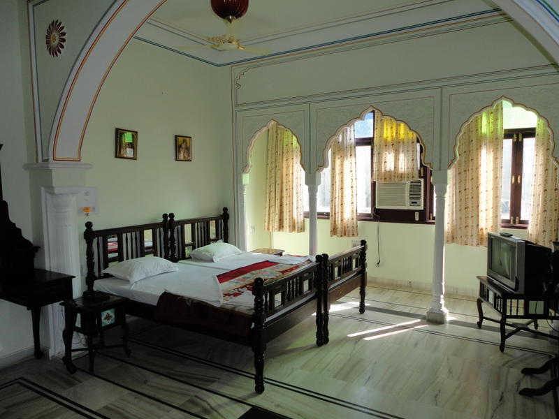 Krishna Palace  3