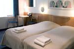 Saga Hotel - Image 2