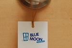 Blue Moon Apartments - Image 2