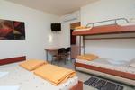 Arad Youth Hostel & Guest House - Image 5