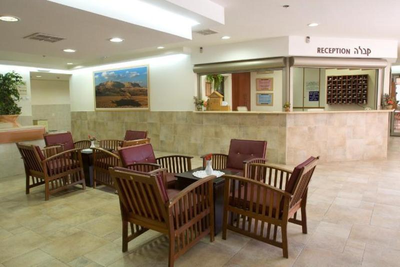 Mitzpe Ramon Youth Hostel & Guest House  2