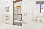 Hotel Star Villa - Image 9