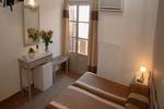 Yria Hotel - Image 5