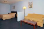 Anaheim Executive Inn & Suites - Image 3