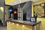 Hostal Quartier Gothic - Image 6