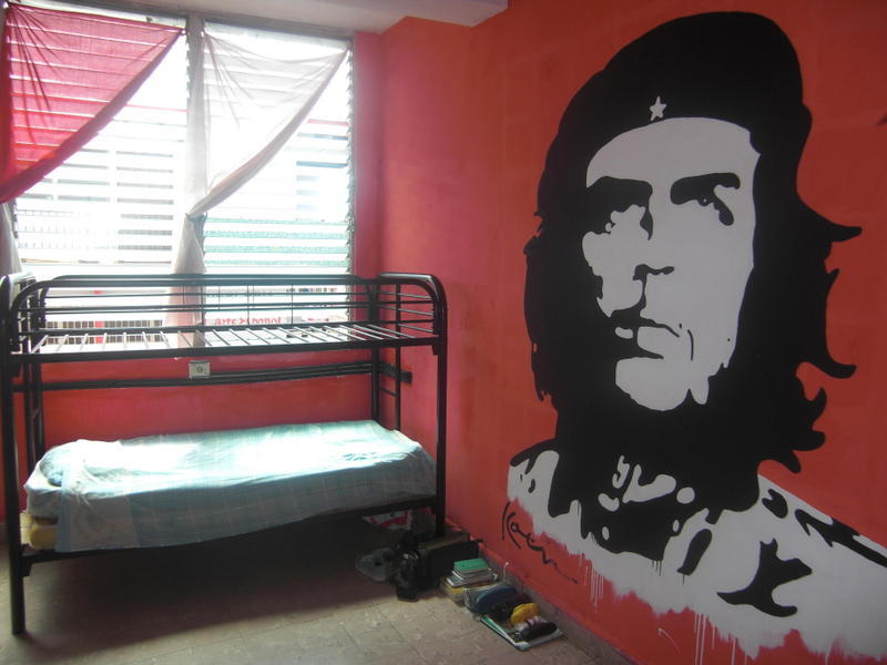 Miami Mikes Backpackers Hostel  0