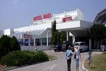 Photos of Nais Hotel