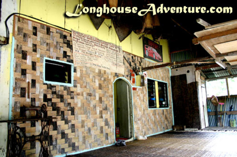 Annah Rais Longhouse Homestay  0