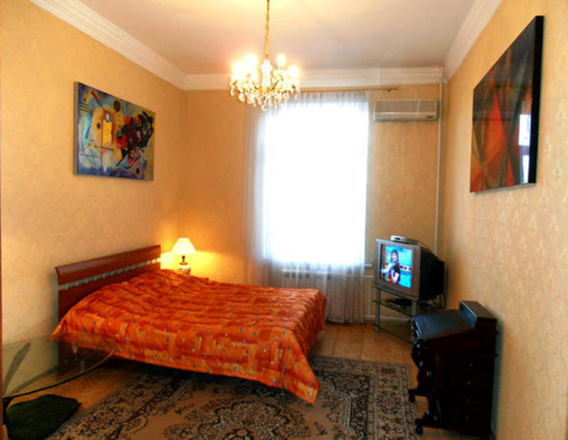 Kremlin suite  2