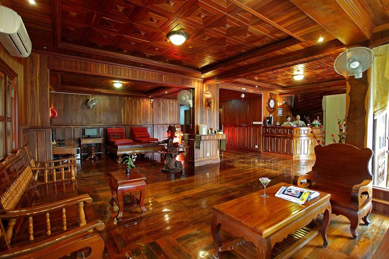 Wooden Angkor Hotel  2