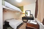 Greenpoint Lodge - Image 9