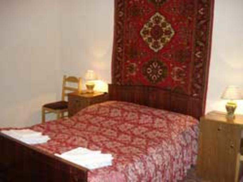 Bed and Breakfast Khachik  2