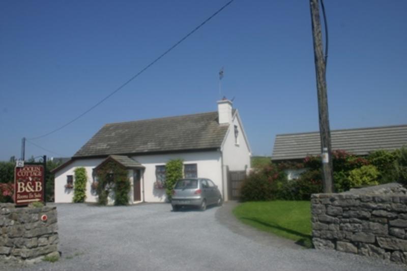 Doolin Cottage  2