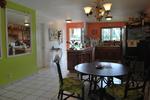 Lahaina Bungalow - Image 7