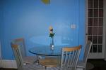 Comfy Guest House and Suite - Image 9