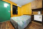 Airlie Beach Magnums - Image 7