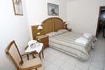 Caravel Hotel - Image 3