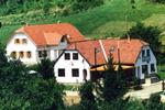 Zölderdõ Panzió Guesthouse - Image 1