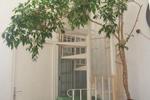 Alan Robert's Hotel - Image 2