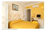 La Scogliera Rooms - Image 5