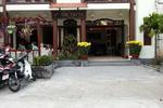 Nhi Trung Hotel - Image 2