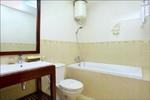 Nhi Trung Hotel - Image 6