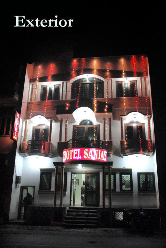 Hotel Sanjay  1