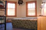 The Cambridge Hotel & Backpackers - Image 3