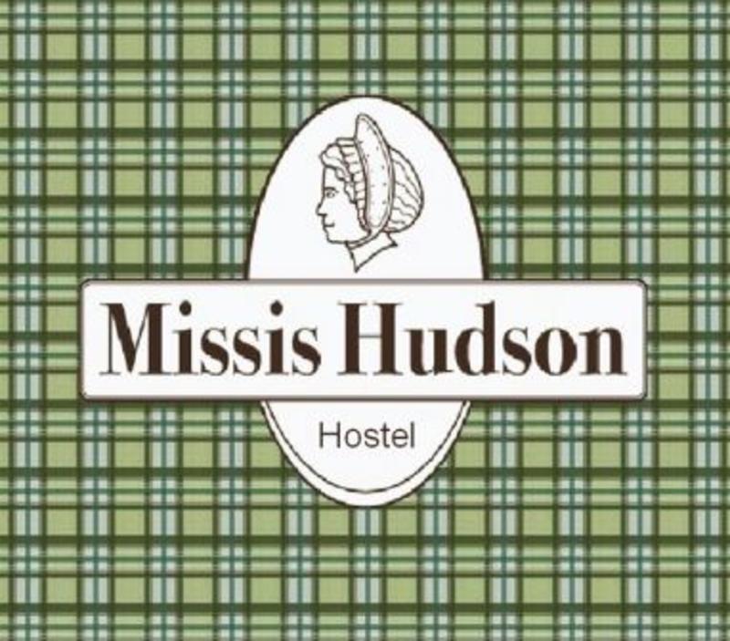 Missis Hudson Hostel  0