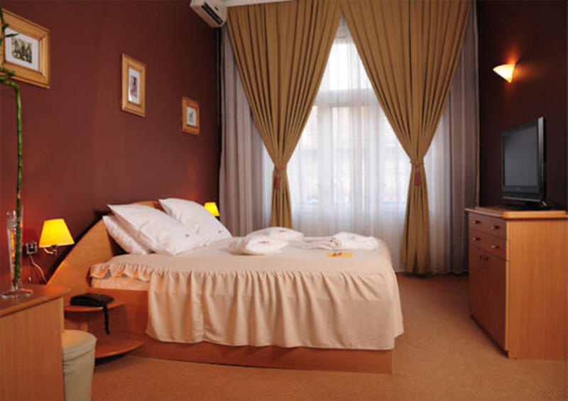 Atlantic Hotel - Oradea  1